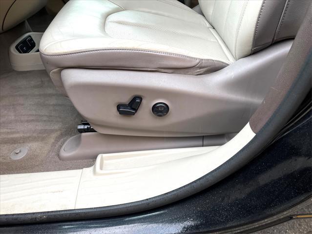 used 2018 Chrysler Pacifica car, priced at $15,692