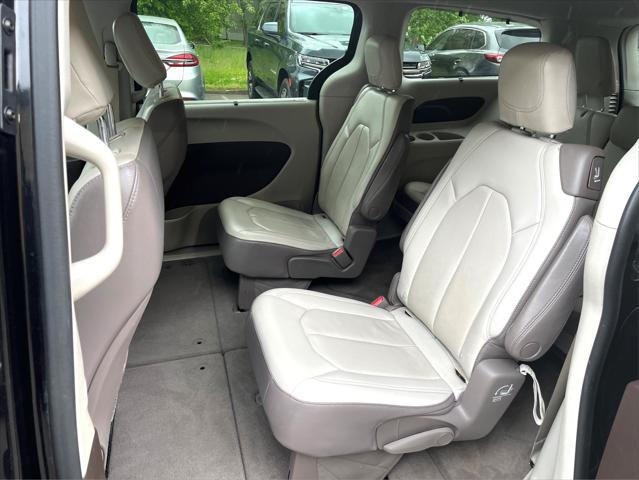 used 2018 Chrysler Pacifica car, priced at $15,692