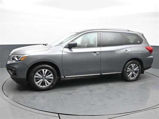 used 2020 Nissan Pathfinder car, priced at $21,900