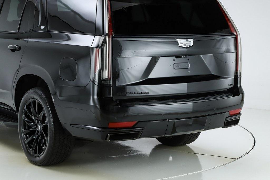 used 2021 Cadillac Escalade car, priced at $61,994