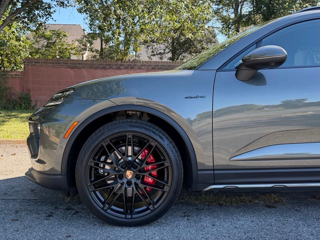used 2025 Porsche Macan car, priced at $88,665