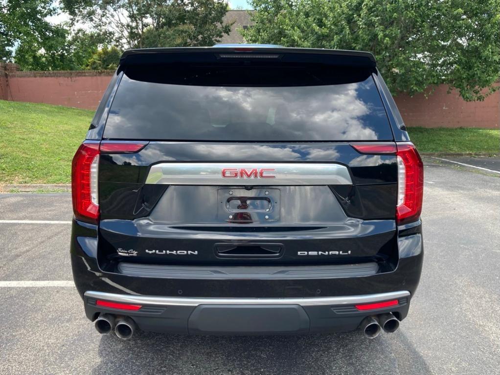 used 2023 GMC Yukon car, priced at $64,398