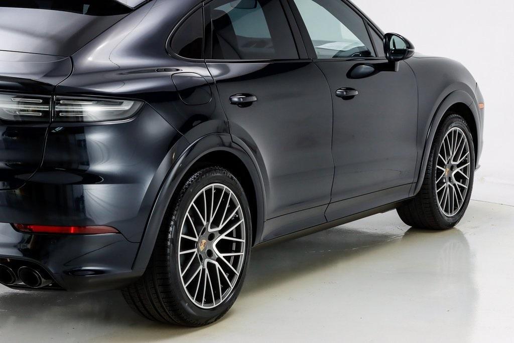 used 2022 Porsche Cayenne car, priced at $115,998