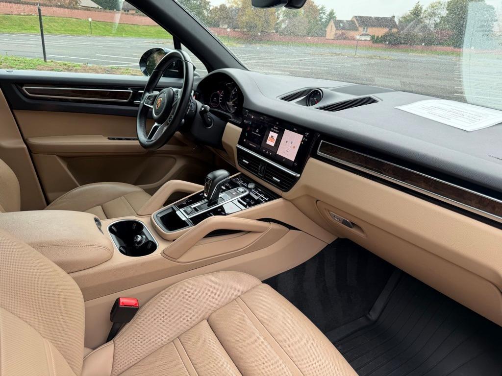 used 2023 Porsche Cayenne car, priced at $76,998