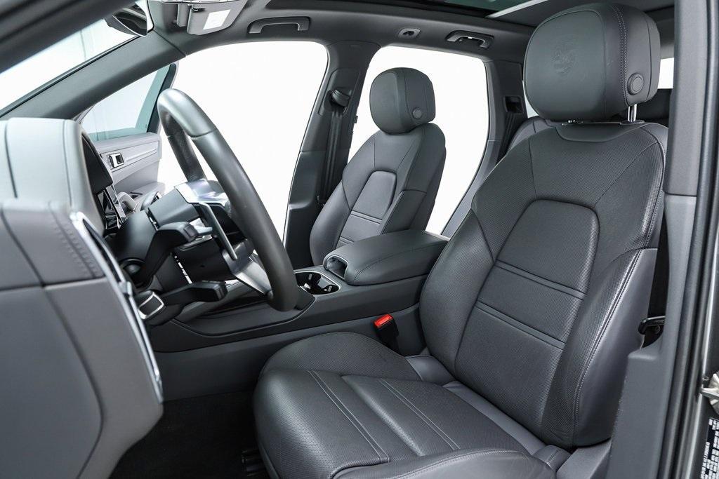 used 2022 Porsche Cayenne car, priced at $76,487
