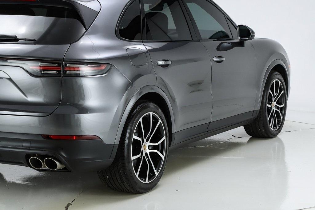 used 2022 Porsche Cayenne car, priced at $76,487