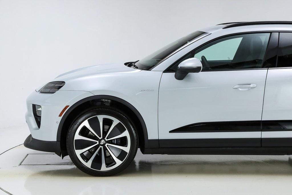 used 2025 Porsche Macan car, priced at $81,498