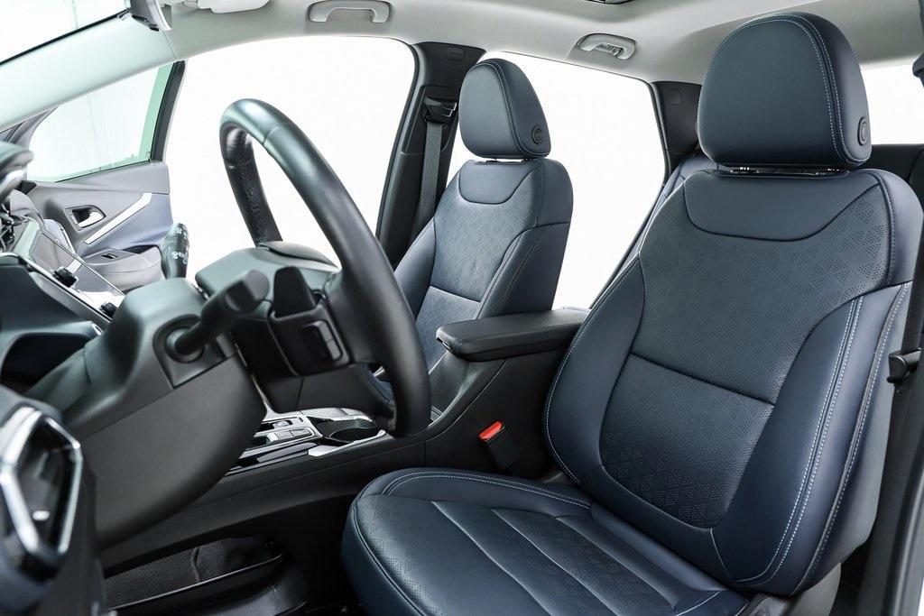 used 2022 Chevrolet Bolt EUV car, priced at $17,980