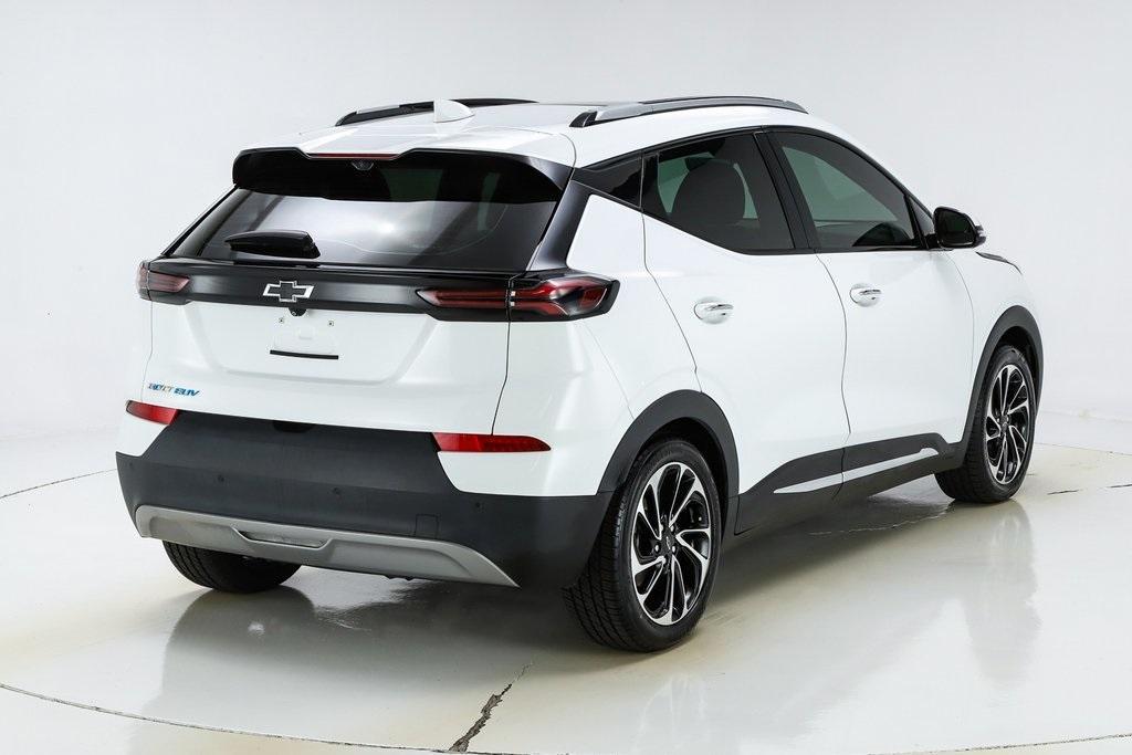 used 2022 Chevrolet Bolt EUV car, priced at $17,980