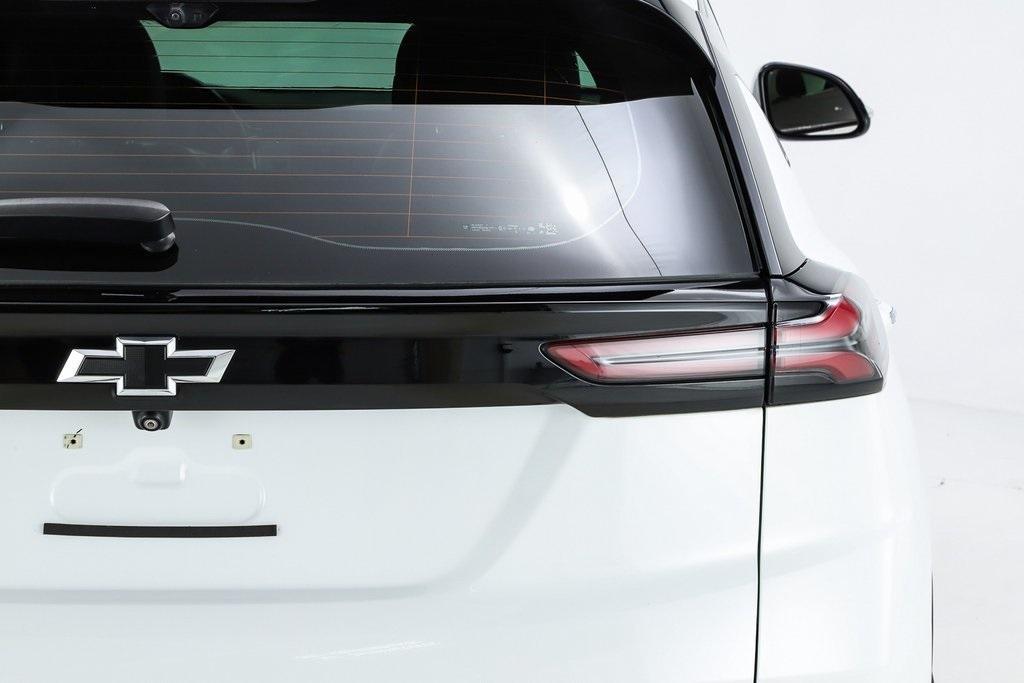 used 2022 Chevrolet Bolt EUV car, priced at $17,980