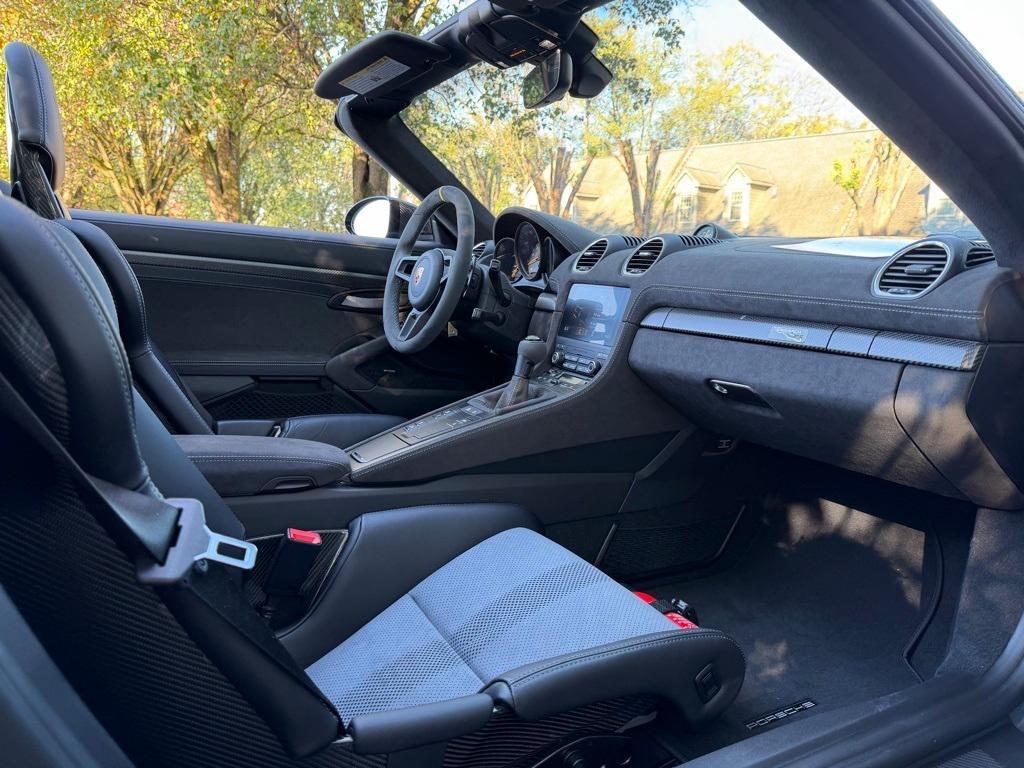 used 2025 Porsche 718 Spyder car, priced at $214,989