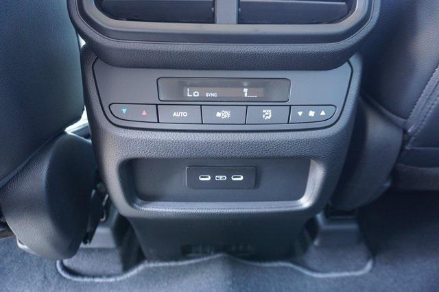 new 2025 Honda Pilot car, priced at $46,780