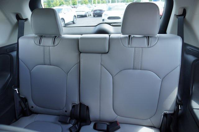 new 2025 Honda Pilot car, priced at $46,780