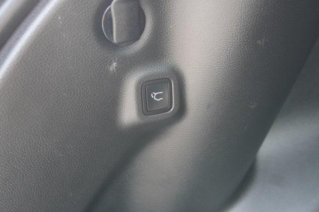 used 2022 Jeep Compass car, priced at $22,977