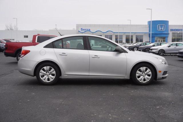 used 2014 Chevrolet Cruze car, priced at $7,990