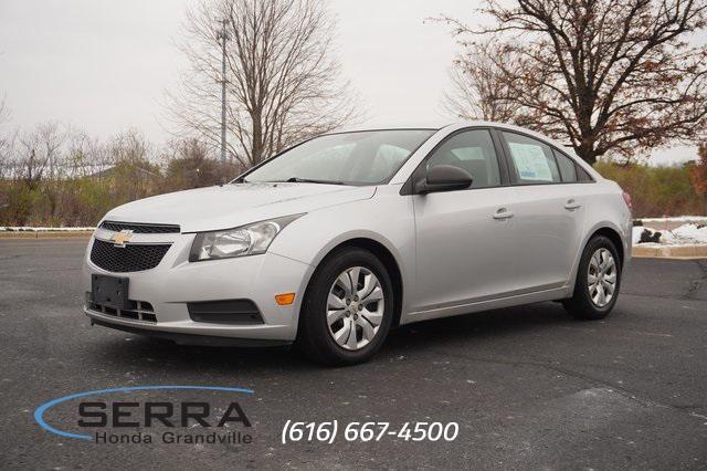 used 2014 Chevrolet Cruze car, priced at $7,990