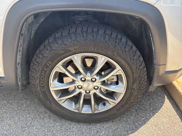 used 2023 Jeep Compass car, priced at $24,500