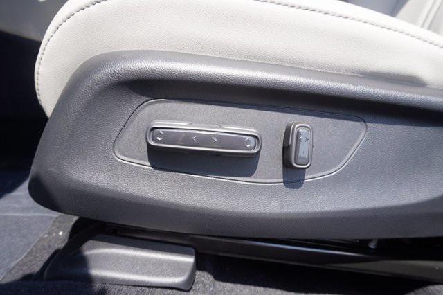 new 2026 Honda HR-V car, priced at $32,900