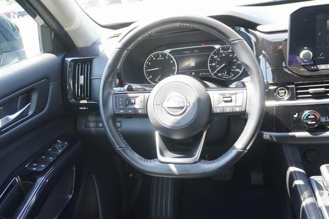 used 2022 Nissan Pathfinder car, priced at $28,990