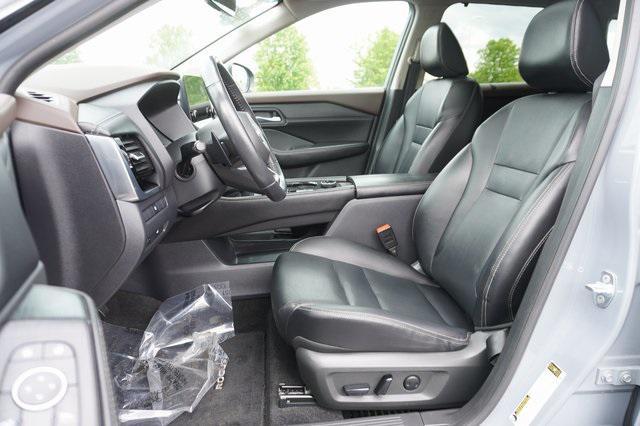 used 2023 Nissan Rogue car, priced at $27,990