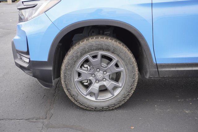 new 2025 Honda Passport car, priced at $44,740