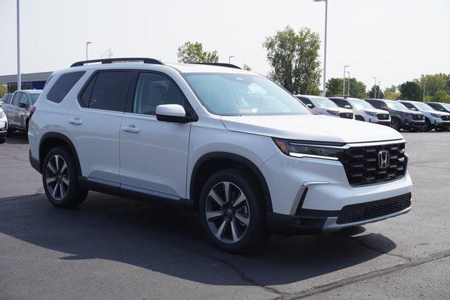 new 2025 Honda Pilot car, priced at $52,985