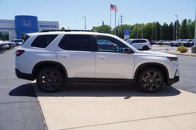 new 2025 Honda Pilot car, priced at $41,800