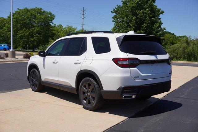 new 2025 Honda Pilot car, priced at $41,800