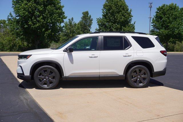 new 2025 Honda Pilot car, priced at $41,800