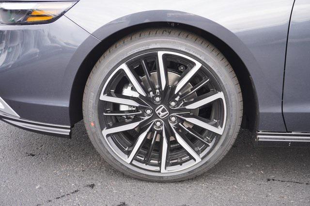 new 2025 Honda Accord Hybrid car, priced at $39,550
