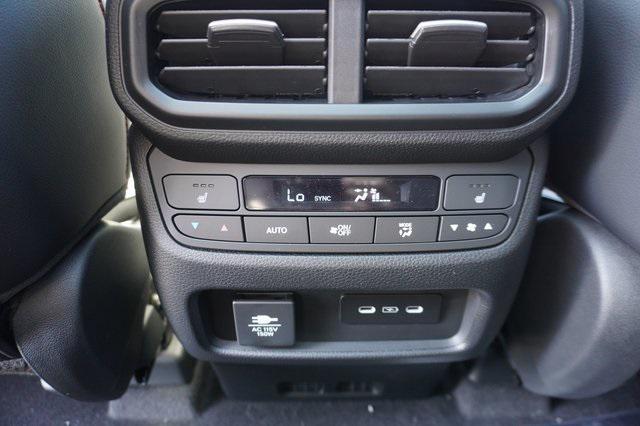 new 2025 Honda Pilot car, priced at $54,530