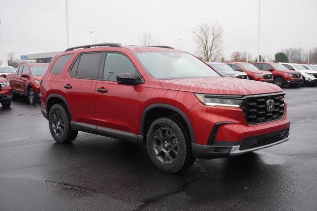 new 2025 Honda Pilot car, priced at $49,805