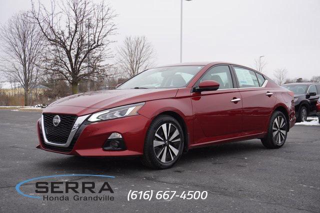 used 2019 Nissan Altima car, priced at $17,990