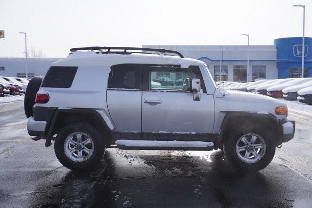 used 2008 Toyota FJ Cruiser car, priced at $12,500