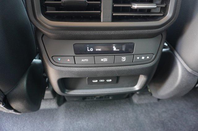 new 2025 Honda Pilot car, priced at $45,595