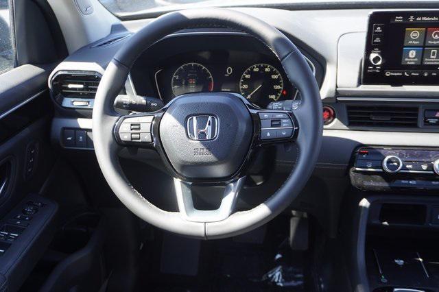 new 2025 Honda Pilot car, priced at $50,780