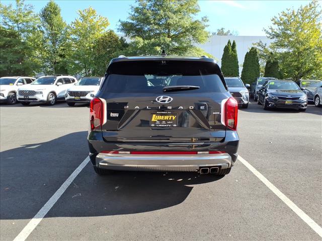 used 2023 Hyundai Palisade car, priced at $34,999