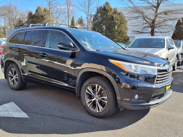 used 2016 Toyota Highlander car, priced at $18,495