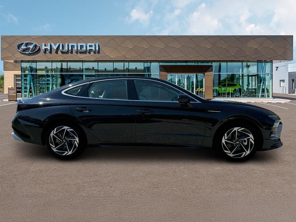 new 2025 Hyundai Sonata car, priced at $31,630