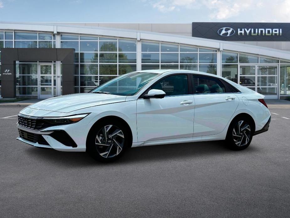 new 2025 Hyundai Elantra car, priced at $28,685