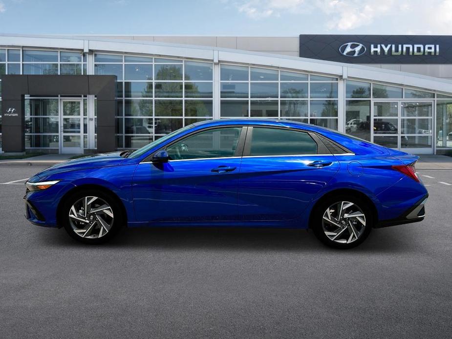 new 2024 Hyundai Elantra car, priced at $26,055