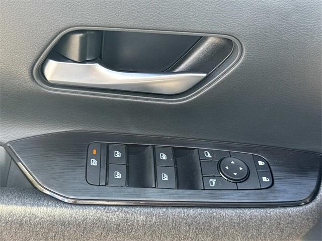 new 2025 Nissan Kicks car, priced at $26,840