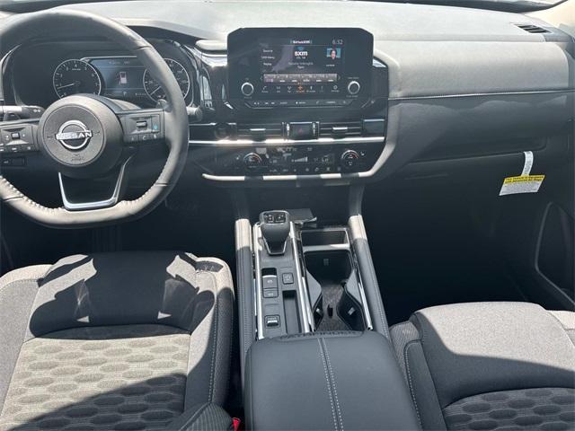 new 2025 Nissan Pathfinder car