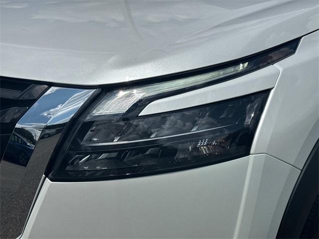 new 2025 Nissan Pathfinder car