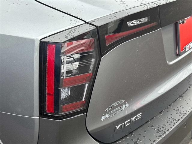 new 2025 Nissan Kicks car, priced at $22,250