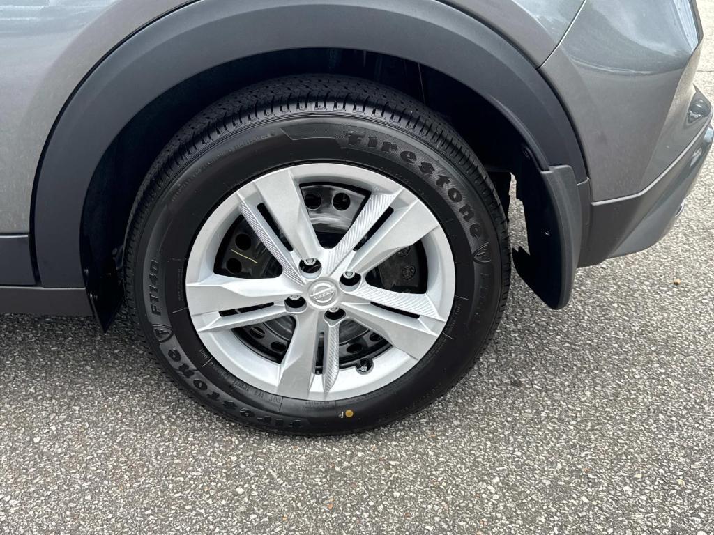 new 2025 Nissan Kicks Play car, priced at $23,135