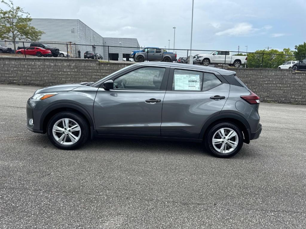 new 2025 Nissan Kicks Play car, priced at $23,135