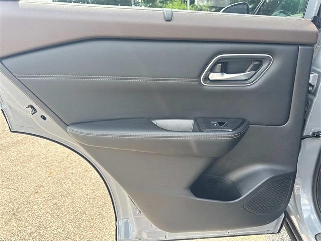 used 2023 Nissan Rogue car, priced at $23,672