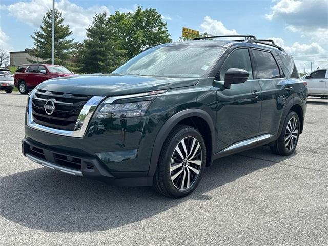 new 2025 Nissan Pathfinder car, priced at $50,764