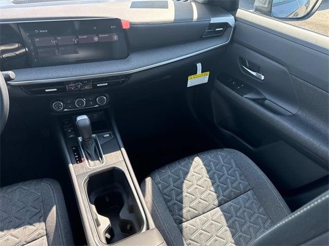 new 2025 Nissan Kicks car, priced at $25,370